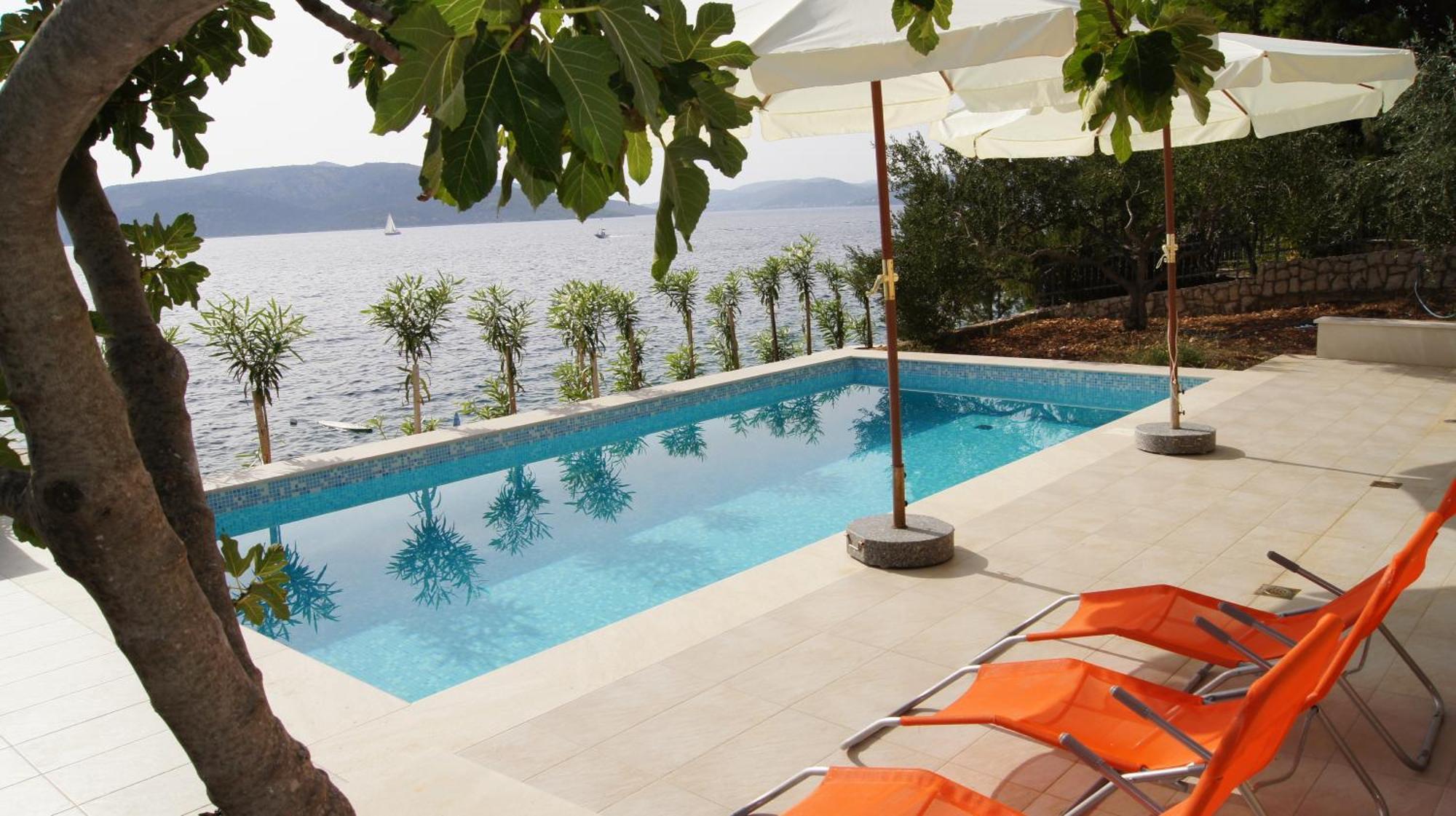 Apartments Niana With Heated Seawater Swimingpool Donji Okrug  Exterior foto